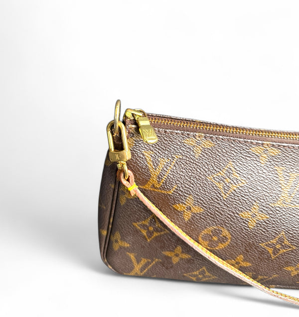 LOUIS VUITTON POCHETTE ACCESSORIES