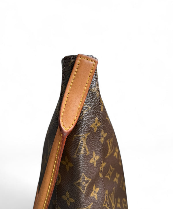 LOUIS VUITTON LOOPING GM