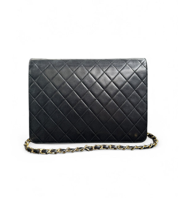 CHANEL MATELASSE CLASSIC MEDIUM SINGLE FLAP