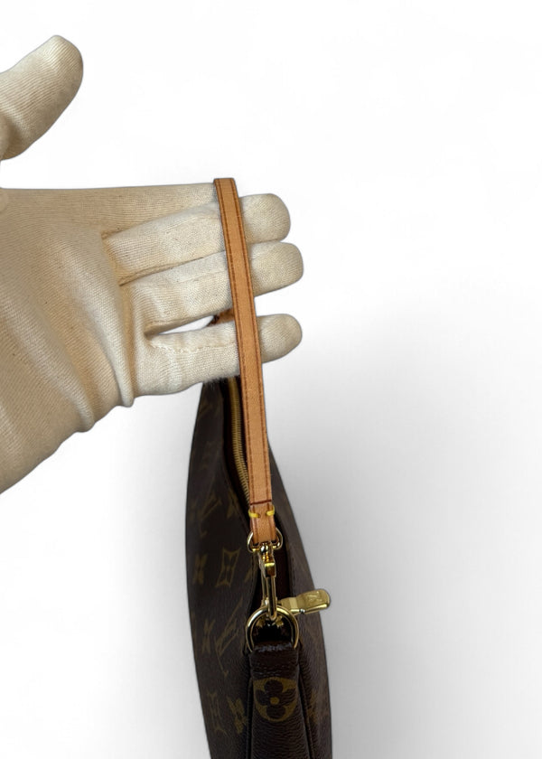 LOUIS VUITTON POCHETTE ACCESSORIES