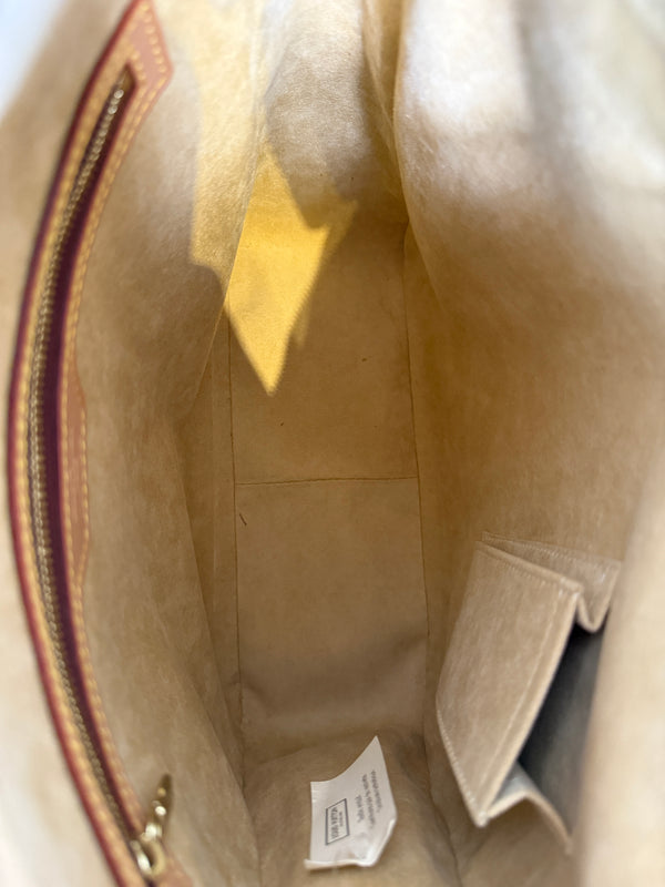 LOUIS VUITTON LOOPING GM