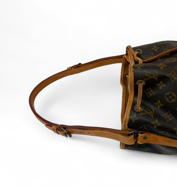 LOUIS VUITTON NOÉ PETIT