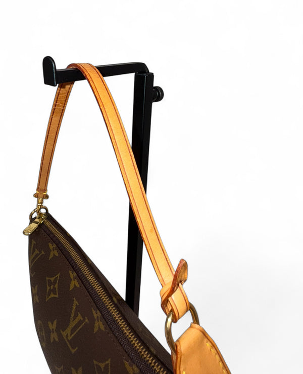 LOUIS VUITTON POCHETTE ACCESSORIES