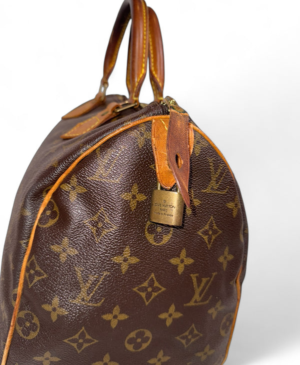 LOUIS VUITTON SPEEDY MONOGRAM 30