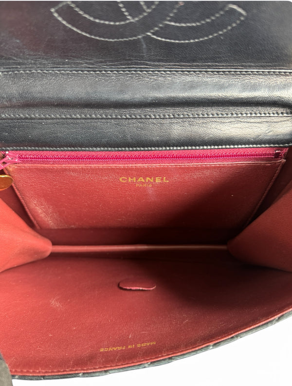 CHANEL MATELASSE CLASSIC MEDIUM SINGLE FLAP