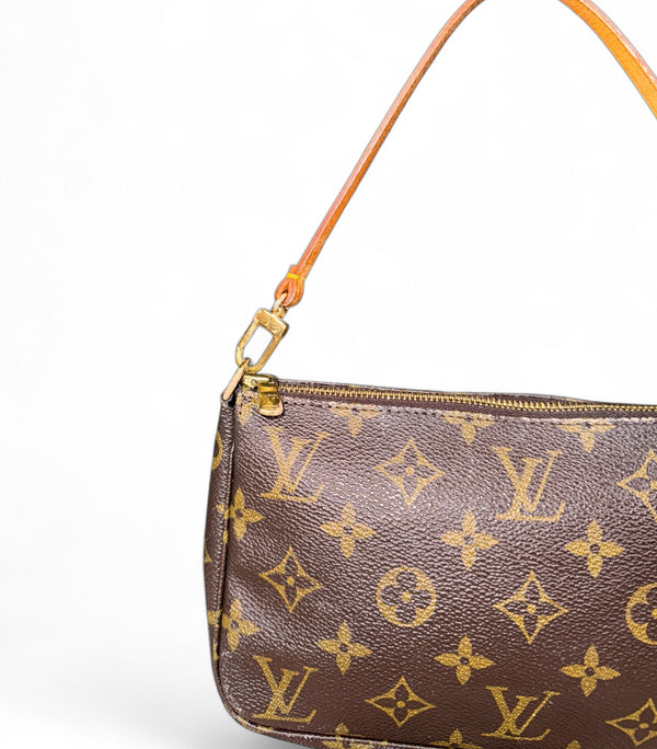 LOUIS VUITTON POCHETTE ACCESSORIES