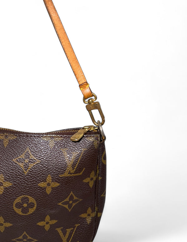 LOUIS VUITTON POCHETTE ACCESSORIES