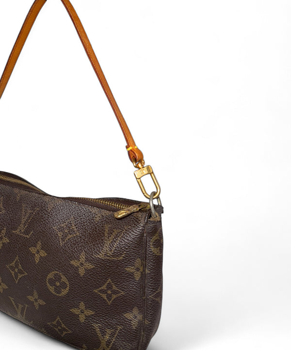 LOUIS VUITTON POCHETTE ACCESSORIES