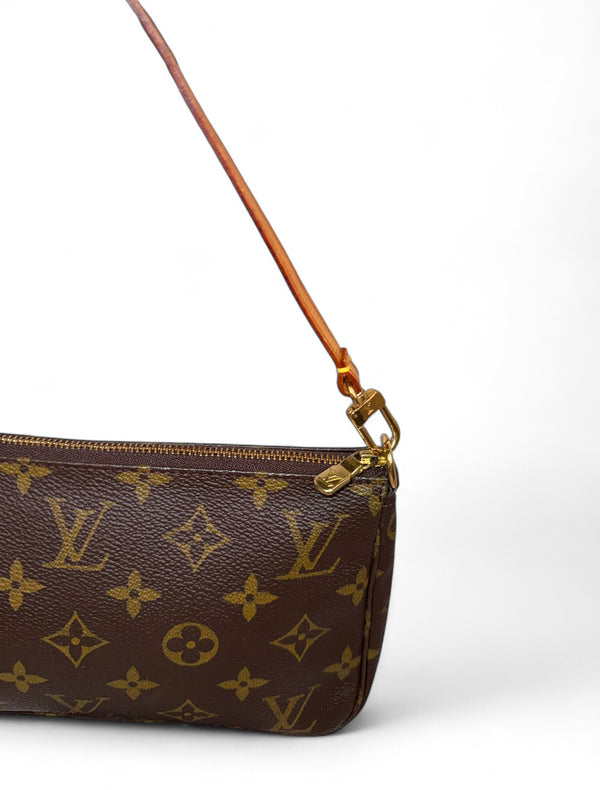 LOUIS VUITTON POCHETTE ACCESSORIES