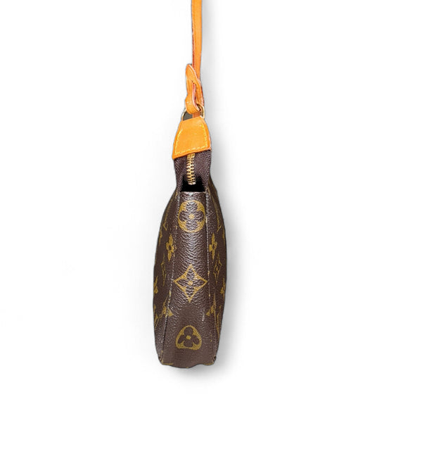 LOUIS VUITTON POCHETTE ACCESSORIES