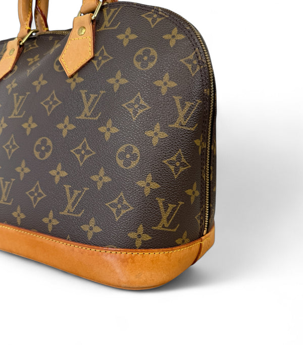 LOUIS VUITTON ALMA PM