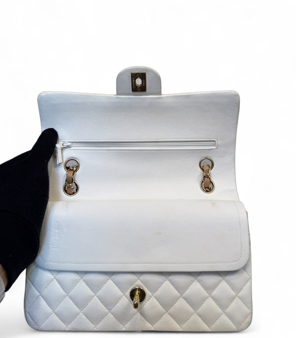 CHANEL MATELASSE DOUBLE FLAP LAMBSKIN MEDIUM