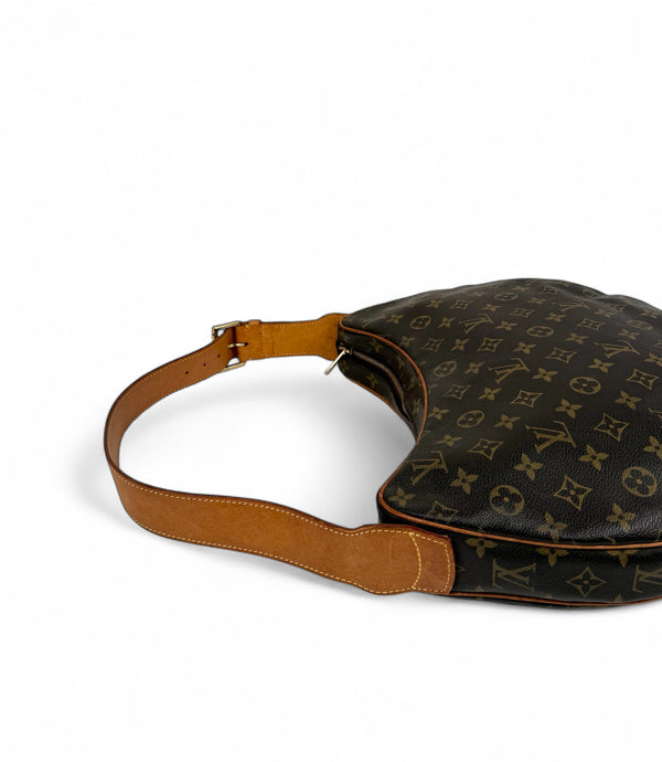 LOUIS VUITTON CROISSANT GM