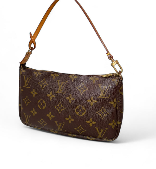LOUIS VUITTON POCHETTE ACCESSORIES