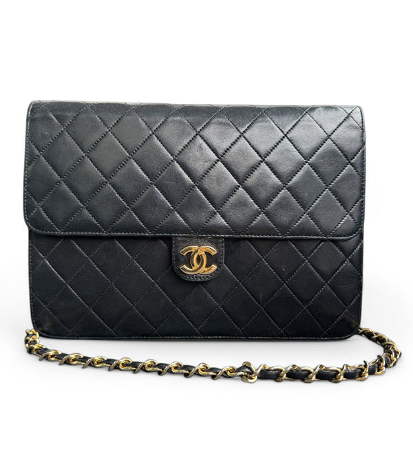 CHANEL MATELASSE CLASSIC MEDIUM SINGLE FLAP