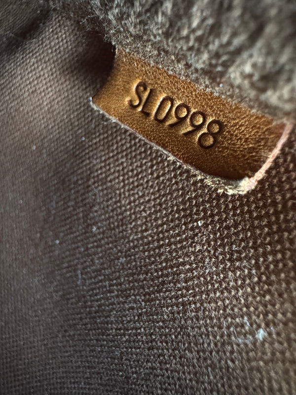 LOUIS VUITTON POCHETTE ACCESSORIES