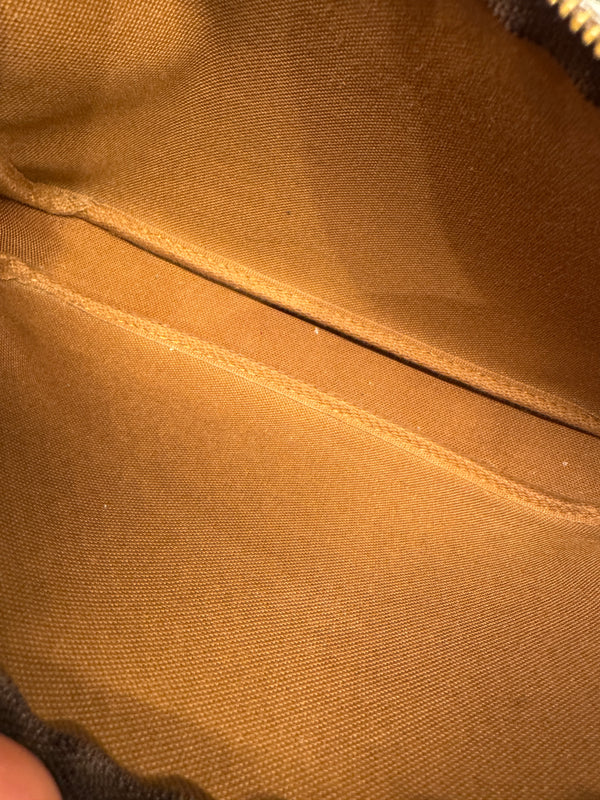 LOUIS VUITTON POCHETTE ACCESSORIES