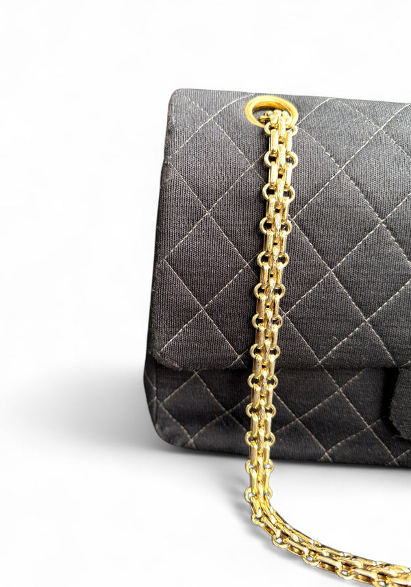 CHANEL CLASSIC MEDIUM DOUBLE FLAP