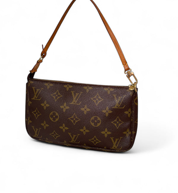 LOUIS VUITTON POCHETTE ACCESSORIES