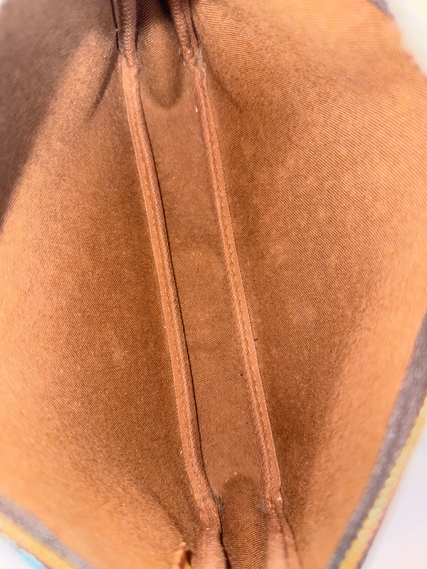 LOUIS VUITTON POCHETTE ACCESSORIES