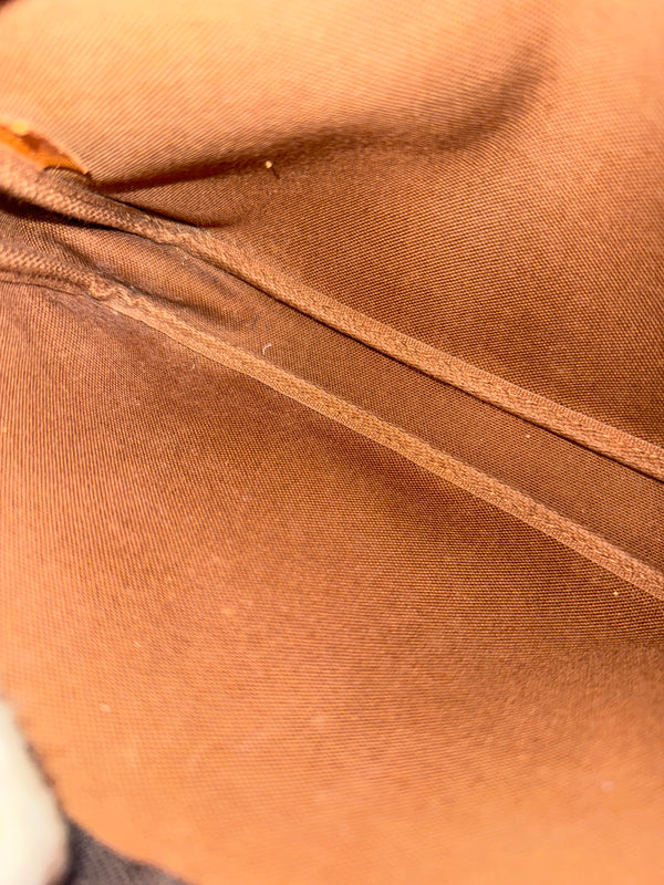 LOUIS VUITTON POCHETTE ACCESSORIES