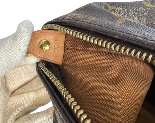 LOUIS VUITTON HIPPO MEZZO MONOGRAM