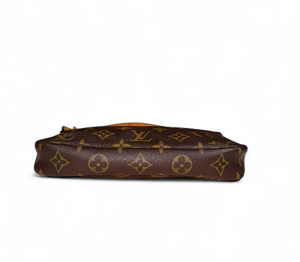 LOUIS VUITTON POCHETTE ACCESSORIES