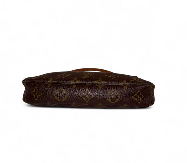 LOUIS VUITTON POCHETTE ACCESSORIES