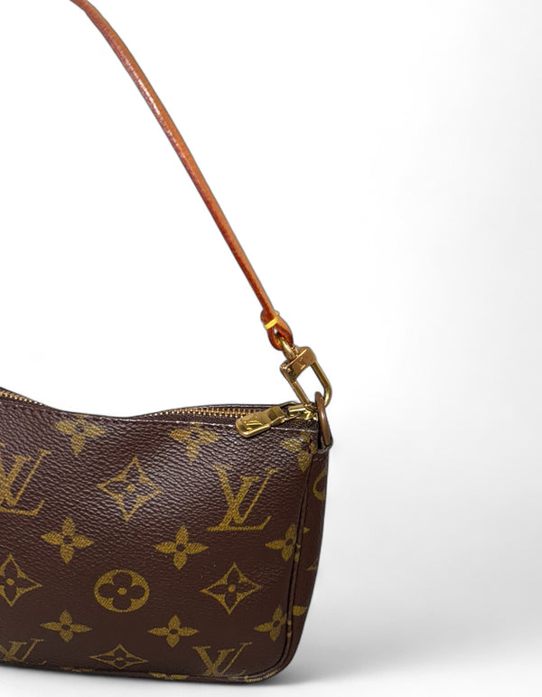 LOUIS VUITTON POCHETTE ACCESSORIES