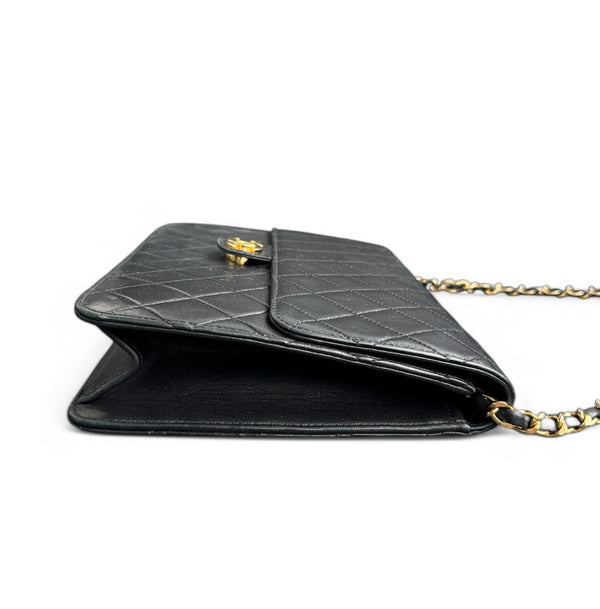 CHANEL MATELASSE CLASSIC MEDIUM SINGLE FLAP