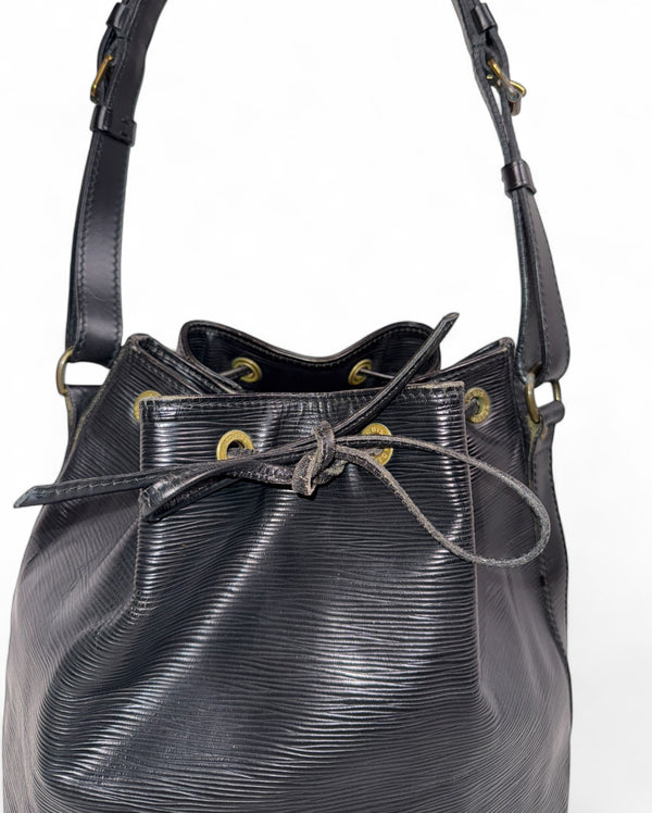 LOUIS VUITTON NOÉ PETIT EPI LEATHER