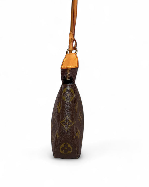 LOUIS VUITTON POCHETTE ACCESSORIES