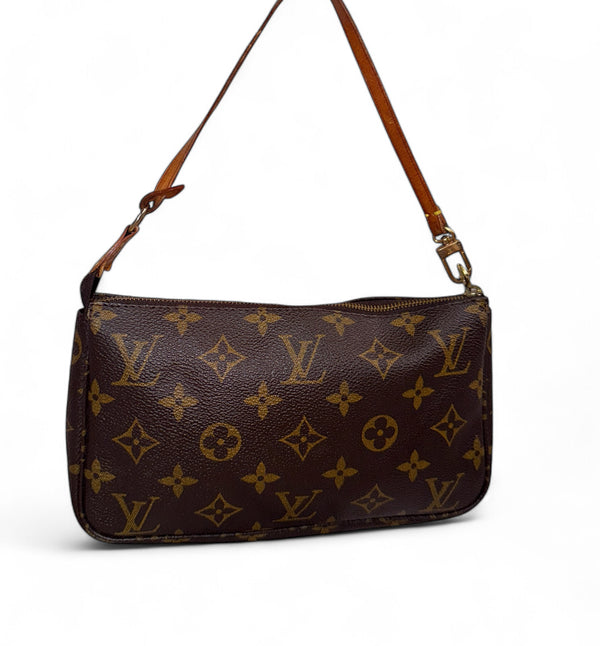 LOUIS VUITTON POCHETTE ACCESSORIES