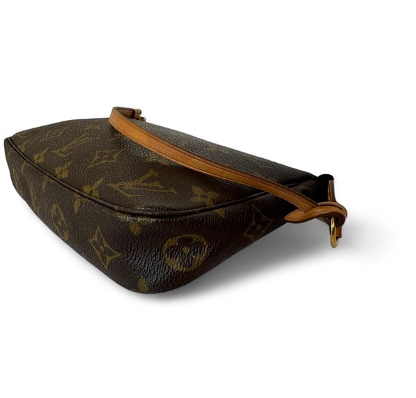 LOUIS VUITTON POCHETTE ACCESSORIES
