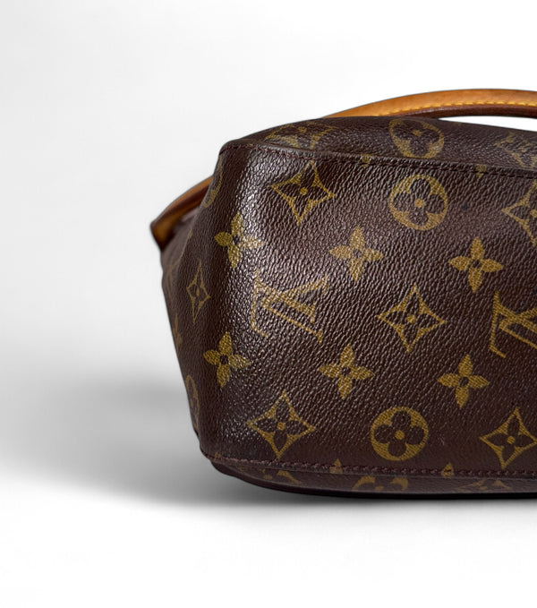 LOUIS VUITTON LOOPING GM