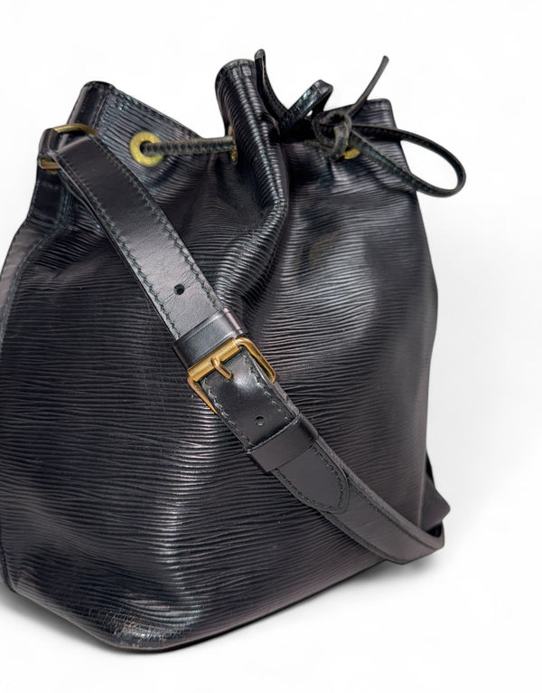 LOUIS VUITTON NOÉ PETIT EPI LEATHER