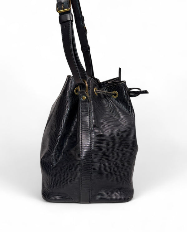 LOUIS VUITTON NOÉ PETIT EPI LEATHER