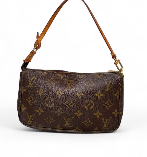 LOUIS VUITTON POCHETTE ACCESSORIES