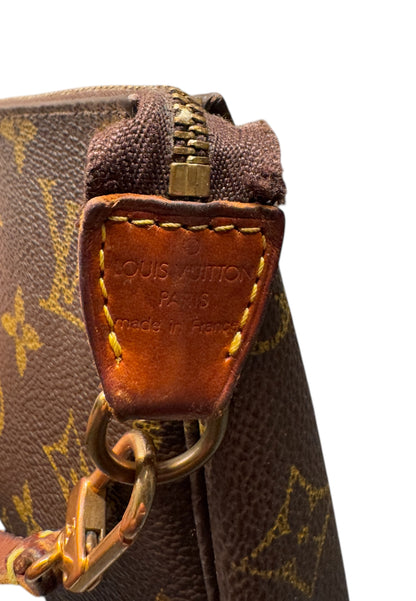 LOUIS VUITTON POCHETTE ACCESSOIRES