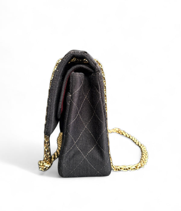 CHANEL CLASSIC MEDIUM DOUBLE FLAP