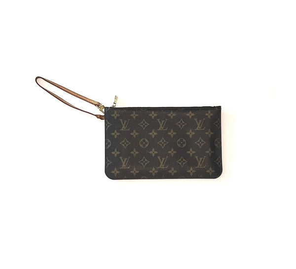 Louis Vuitton Pochette Handbag